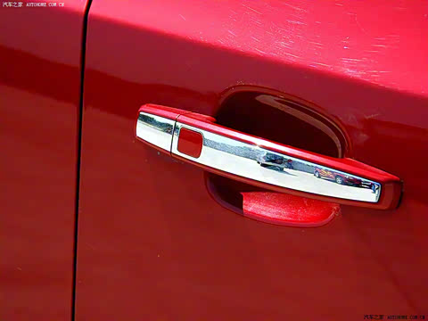 2009�� 1.8L SX AT