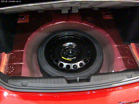 2009�� 1.8L SX AT