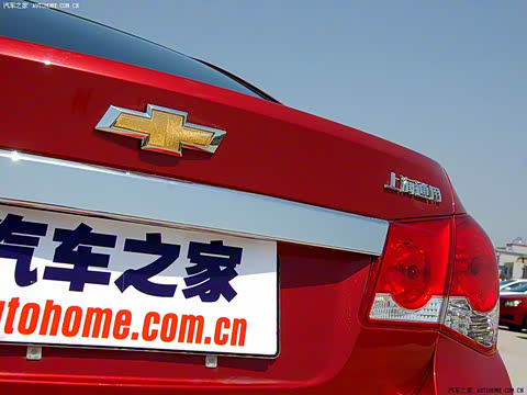 2009�� 1.8L SX AT