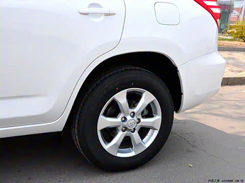 2009�� 2.0L �Զ������