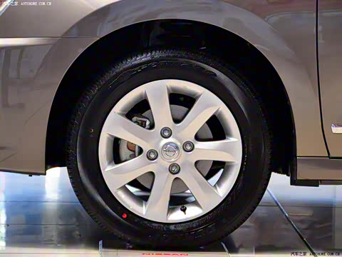 2009�� 1.6XE �ֶ����ʰ�