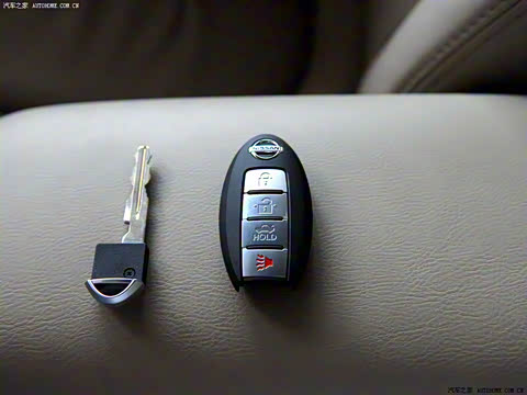 2009�� 2.0XL CVT�Ƽ��촰��