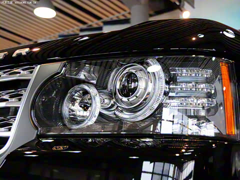 2010�� 5.0 SC V8 HSE