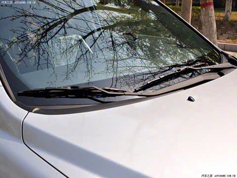 2009�� 2.0L �ֶ�������GLS