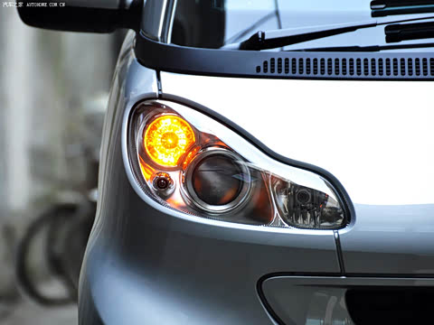 2009�� 1.0 MHD ���� style��