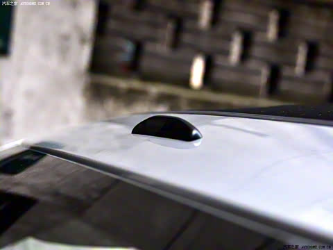 2009�� 1.0 MHD ���� style��