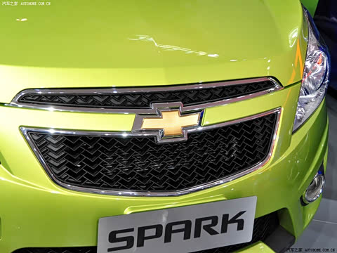 2011�� 1.0 SX AT