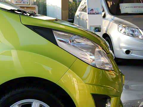 2011�� 1.0 SX AT