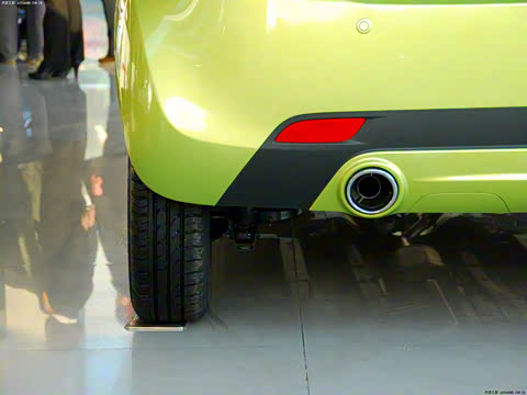 2011�� 1.0 SX AT