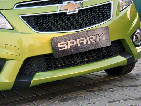 2011�� 1.0 SX AT