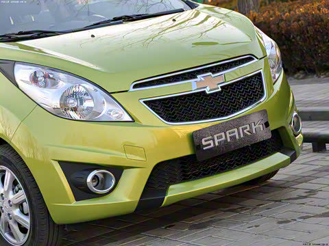 2011�� 1.0 SX AT