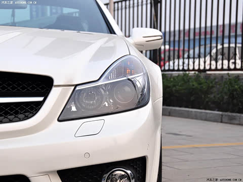 2009�� AMG SL 63