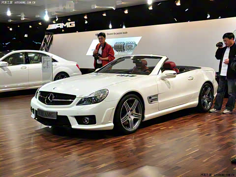 2009�� AMG SL 63
