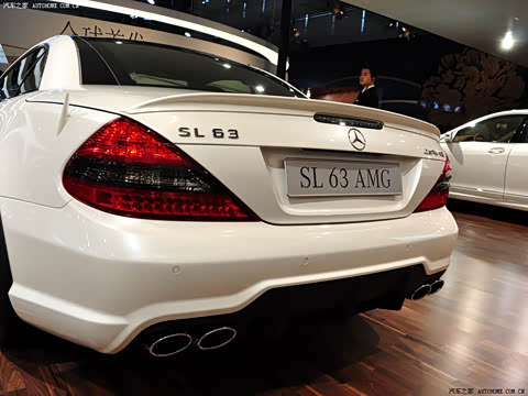 2009�� AMG SL 63