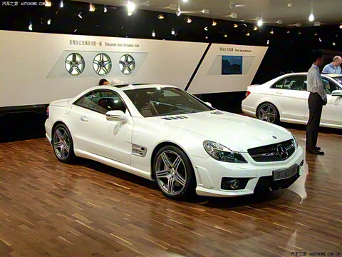 2009�� AMG SL 63