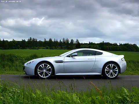 2009�� 6.0L Manual Coupe