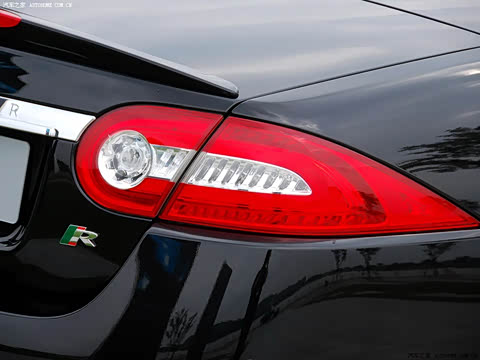 2009�� XKR 5.0L V8��е��ѹ�����ܳ�