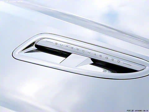 2009�� XKR 5.0L V8��е��ѹ�����ܳ�