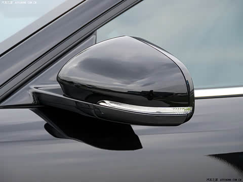 2009�� XKR 5.0L V8��е��ѹ�����ܳ�