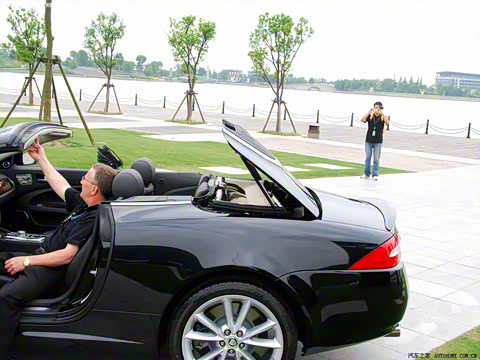 2009�� XKR 5.0L V8��е��ѹ�����ܳ�