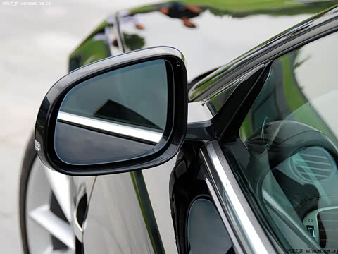 2009�� XKR 5.0L V8��е��ѹ�����ܳ�