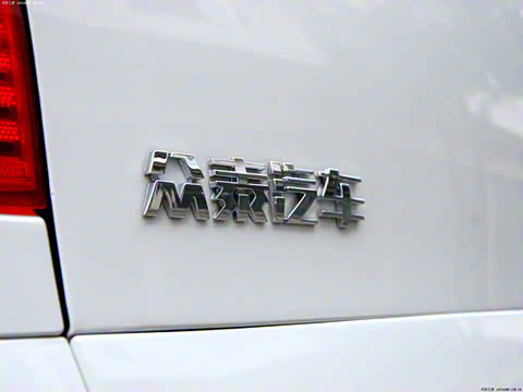 2010�� 1.6L ���ͱ�׼��6��