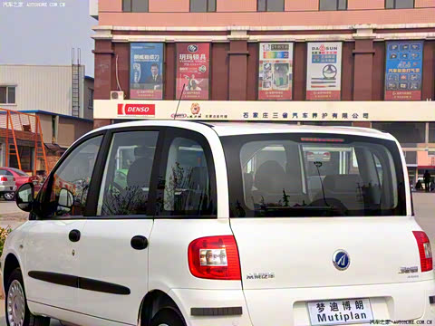 2009�� 1.6L ˫ȼ�Ͼ�����