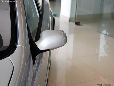 2009�� 1.5L �ֶ�������