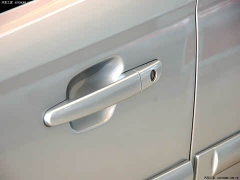 2009�� 1.5L �ֶ�������