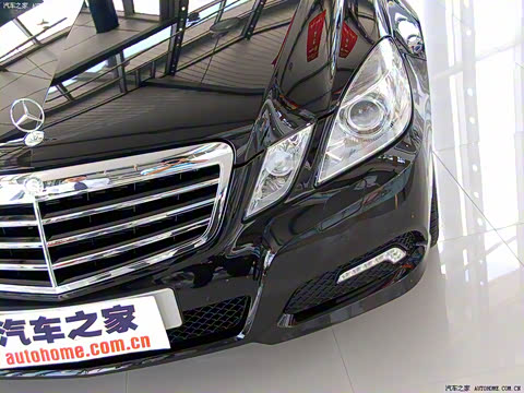 2009�� E 300 ʱ����