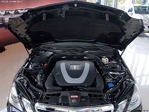 2009�� E 300 ʱ����