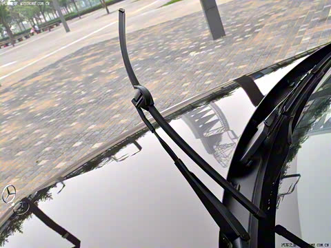 2009�� E 300 ʱ����