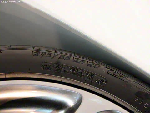 2011�� 4.5L Italia