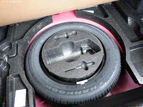 2009�� ���� 1.5L �ֶ���Ӣ��