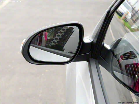 2009�� 1.6L �ֶ�������