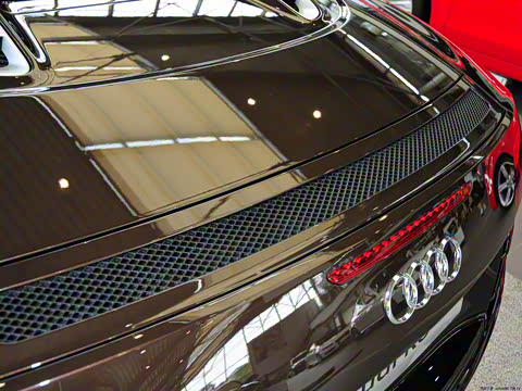 2011�� Spyder 5.2 FSI quattro