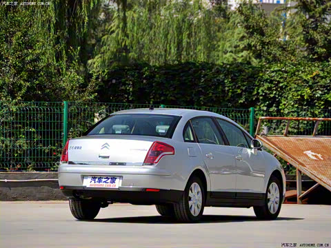 2010�� 2.0L �ֶ������