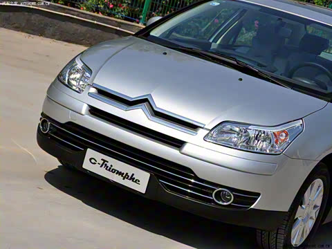 2010�� 2.0L �ֶ������