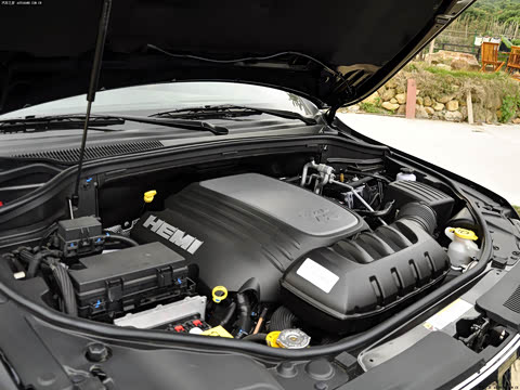 2011�� 5.7L �콢������