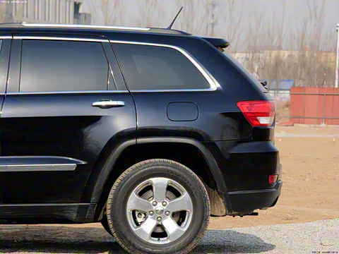 2011�� 5.7L �콢������