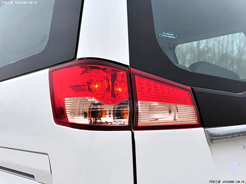 2010�� 1.6L �ֶ�ʵ����