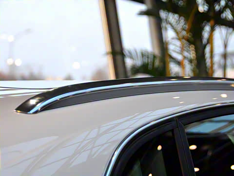 2010�� 2.0TFSI ԽҰ��