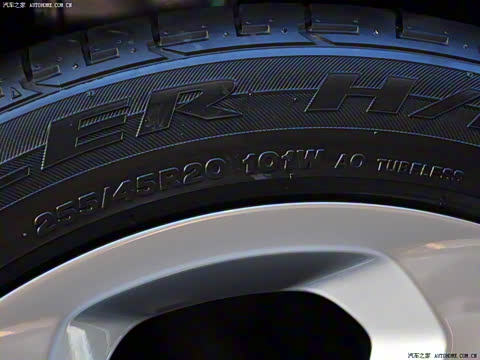 2010�� 2.0TFSI ԽҰ��