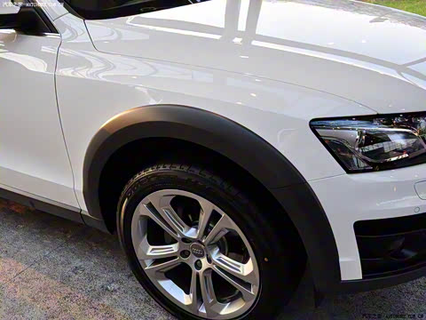 2010�� 2.0TFSI ԽҰ��