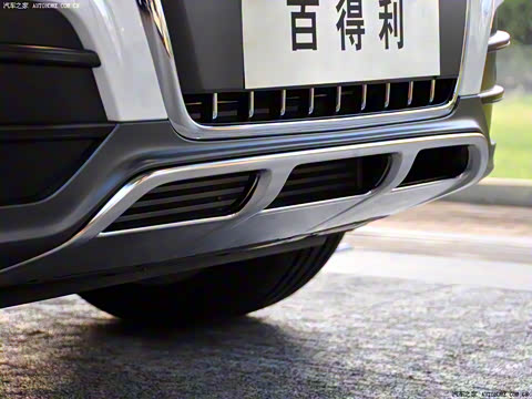 2010�� 2.0TFSI ԽҰ��