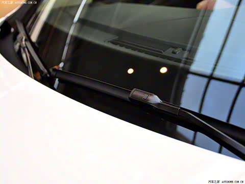 2010�� 2.0TFSI ԽҰ��