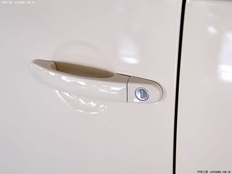 2009�� 2.0 AT ���䳨���