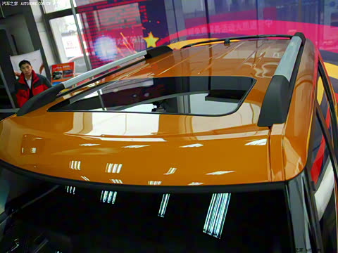 2010�� 2.0L AT Premium