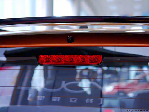 2010�� 2.0L AT Premium