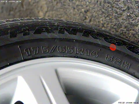 2010�� 1.3L �ֶ�������